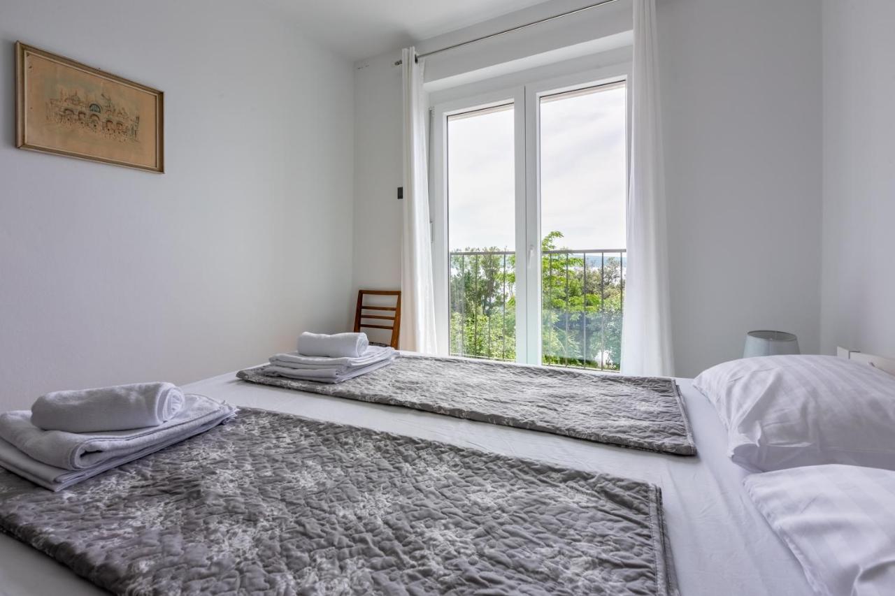Apartment Carpe Diem Crikvenica Exterior foto